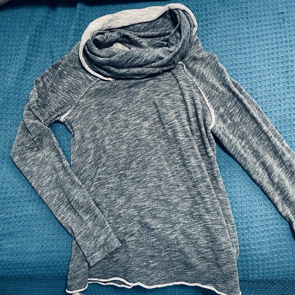 Free People FP Beach One Size Grey Long Sleeve Top